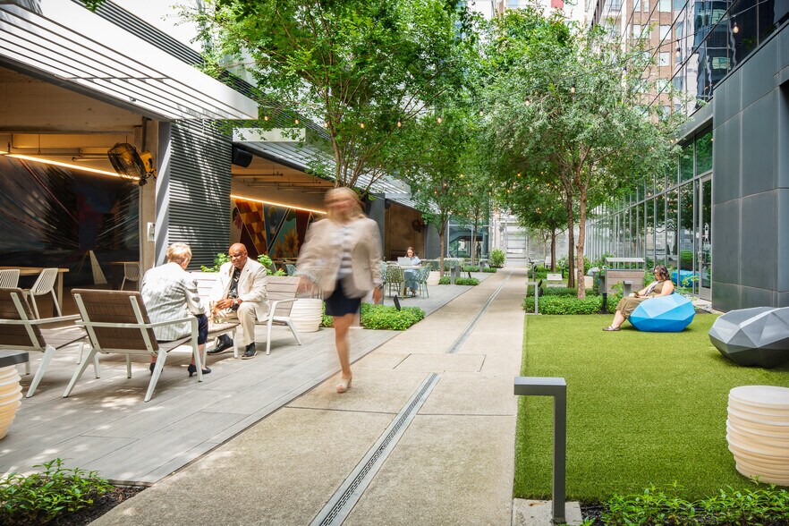 1801 Main St, Houston, TX à louer - Photo du bâtiment - Image 2 de 26