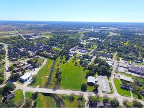 650 E Adoue St, Alvin, TX - aerial  map view - Image1