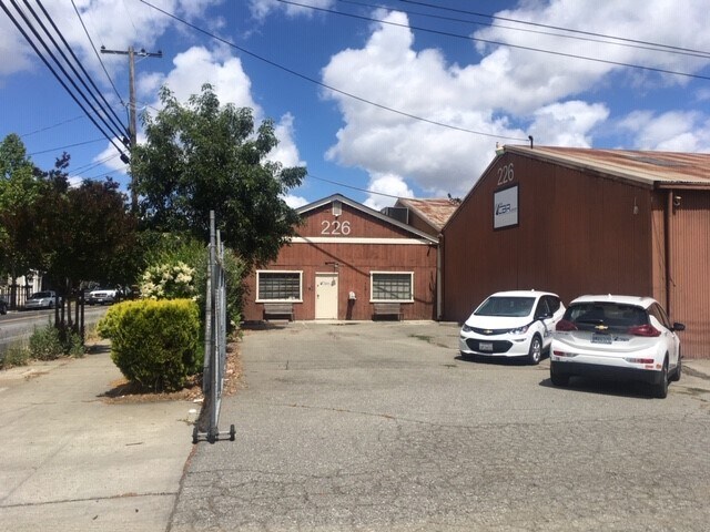 226 S 24th St, San Jose, CA à vendre - Photo du bâtiment - Image 1 de 3