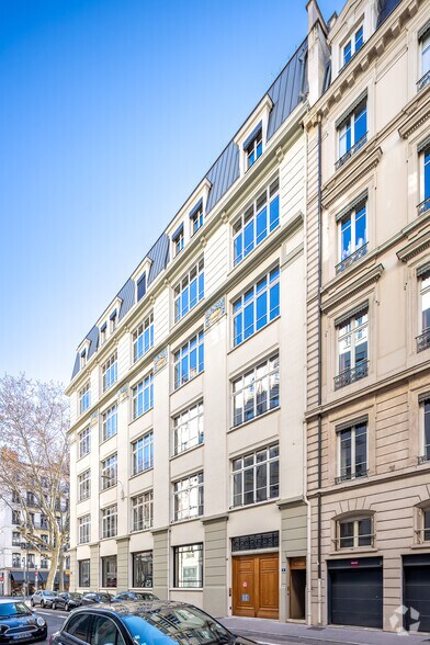 58 Avenue Maréchal Foch, Lyon à louer - Photo du bâtiment - Image 2 de 19