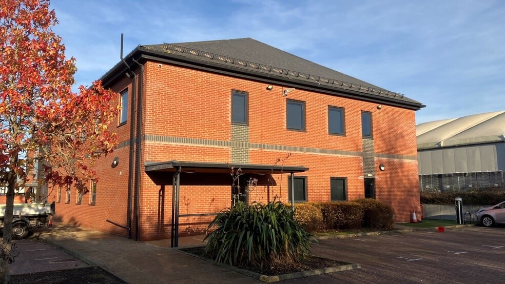 280 Fifers Ln, Norwich for lease - Building Photo - Image 2 of 2