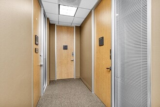 2040 N Loop 336 W, Conroe, TX for lease Interior Photo- Image 2 of 20