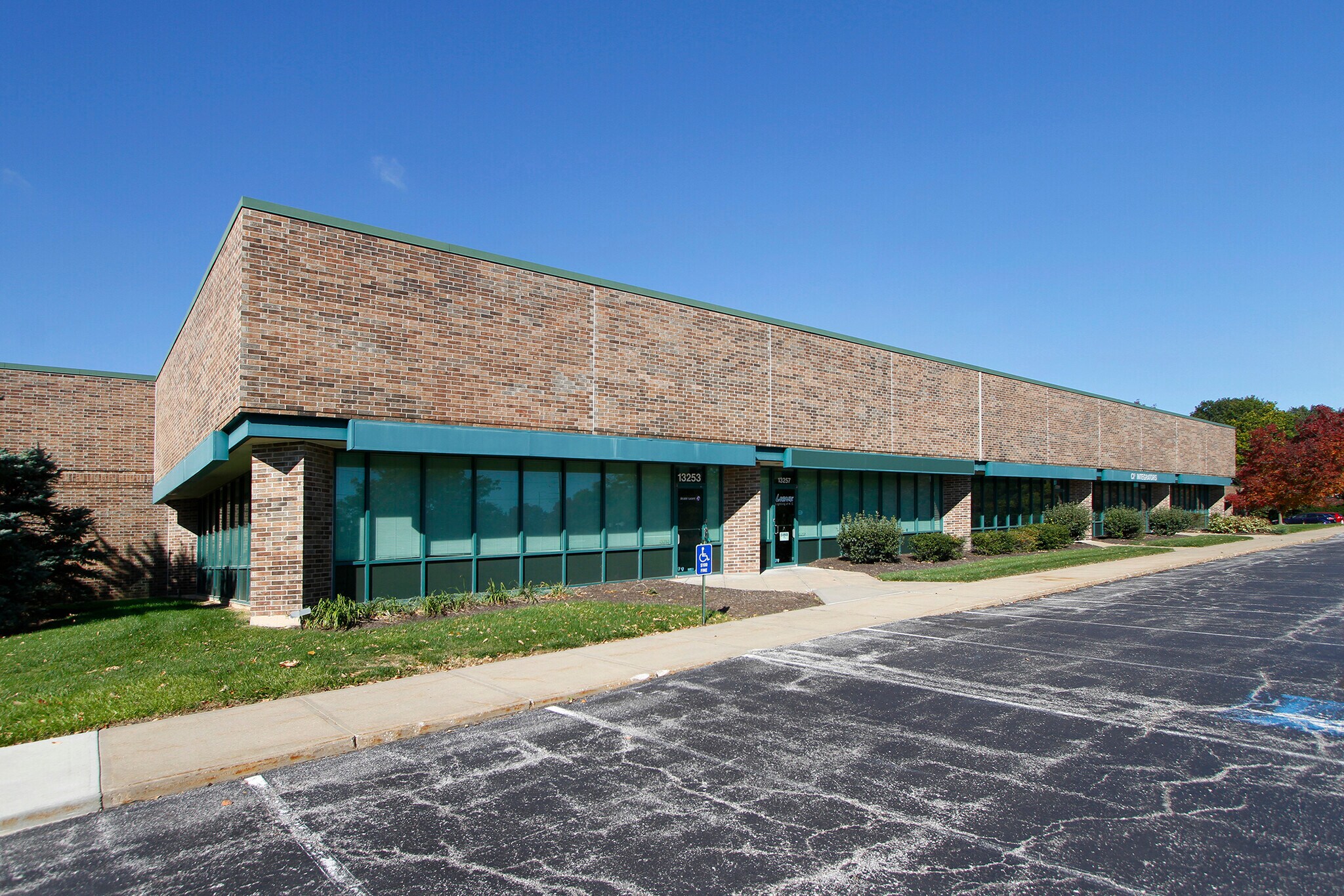 13253-13269 W 98th St, Lenexa, KS for lease Building Photo- Image 1 of 6