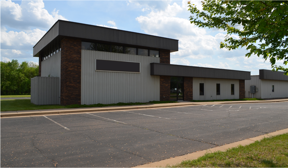 3041 Melby St, Eau Claire, WI à louer - Photo du bâtiment - Image 2 de 20