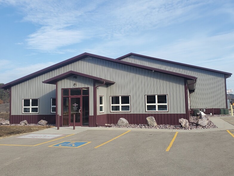 200 E Industrial Ave, Lyndon Station, WI for lease - Building Photo - Image 1 of 11