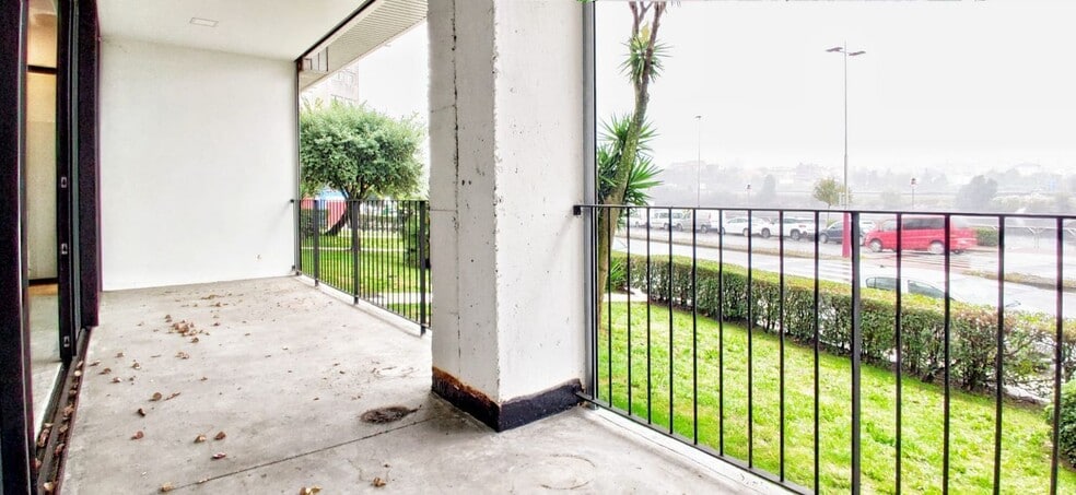 Avenida Das Corvaceiras, 64, Pontevedra, Pontevedra for sale - Building Photo - Image 2 of 27