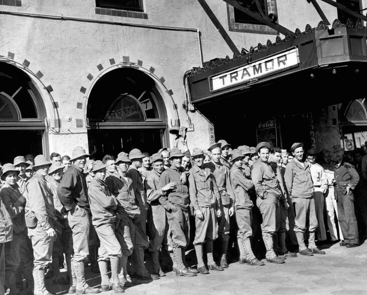 123 4th St S, Saint Petersburg, FL for lease - Building Photo - Image 3 of 5