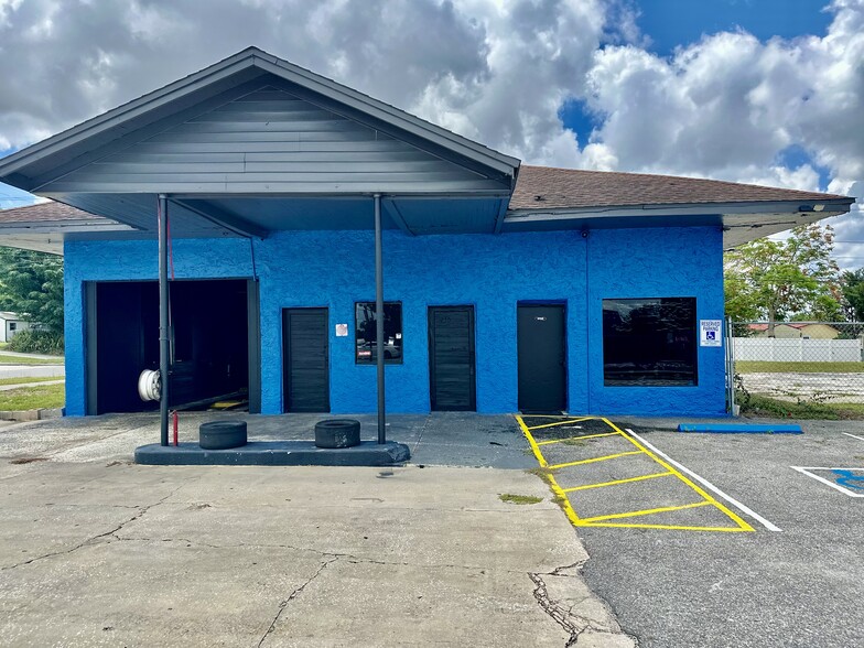 230 E Main St, Dundee, FL for sale - Primary Photo - Image 1 of 1