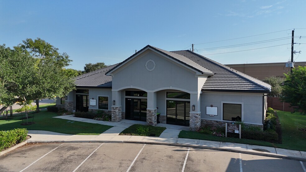 4810 Riverstone Blvd. C Blvd, Missouri City, TX à louer - Photo du bâtiment - Image 1 de 6