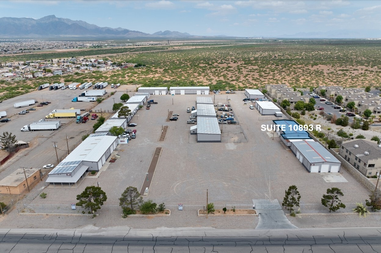 10893 Dyer St, El Paso, TX for lease Interior Photo- Image 1 of 18