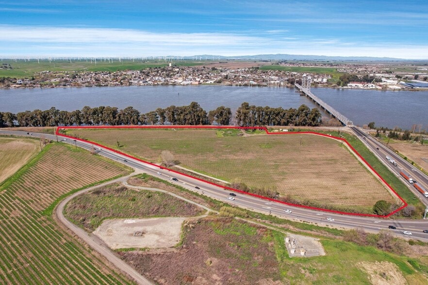 16550 CA-160, Isleton, CA à vendre - Photo du bâtiment - Image 2 de 25