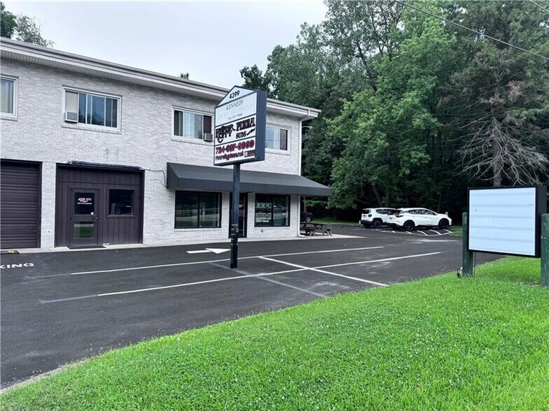4399 Leechburg Rd, New Kensington, PA à vendre - Photo du bâtiment - Image 2 de 6