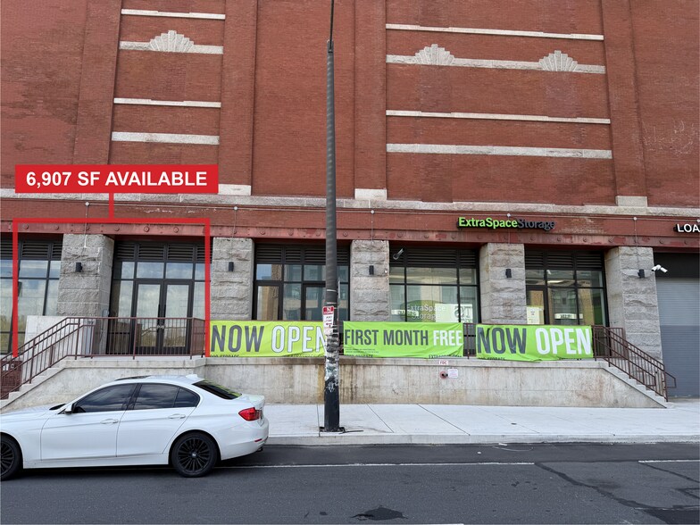 510 N Christopher Columbus Blvd, Philadelphia, PA for lease - Building Photo - Image 2 of 6