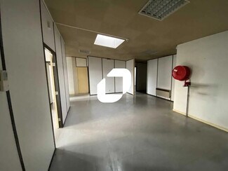 Plus de détails pour Bureau, Industriel à louer