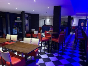 7 Boswell Park, Ayr for lease Interior Photo- Image 2 of 7