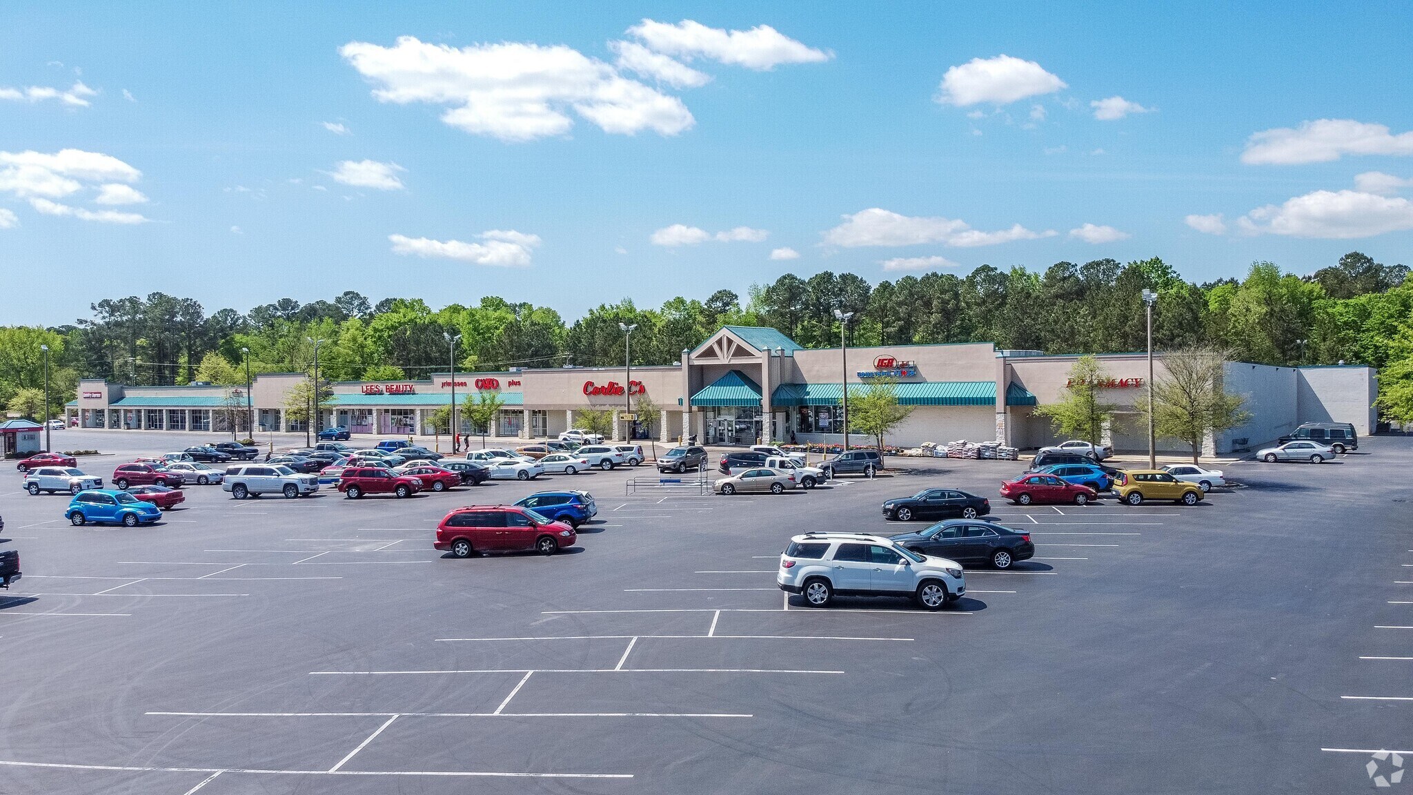 600-620 Cedar Creek Rd, Fayetteville, NC for lease Primary Photo- Image 1 of 4