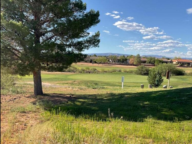 1105 Verde Santa Fe Park, Cornville, AZ for sale - Building Photo - Image 2 of 9