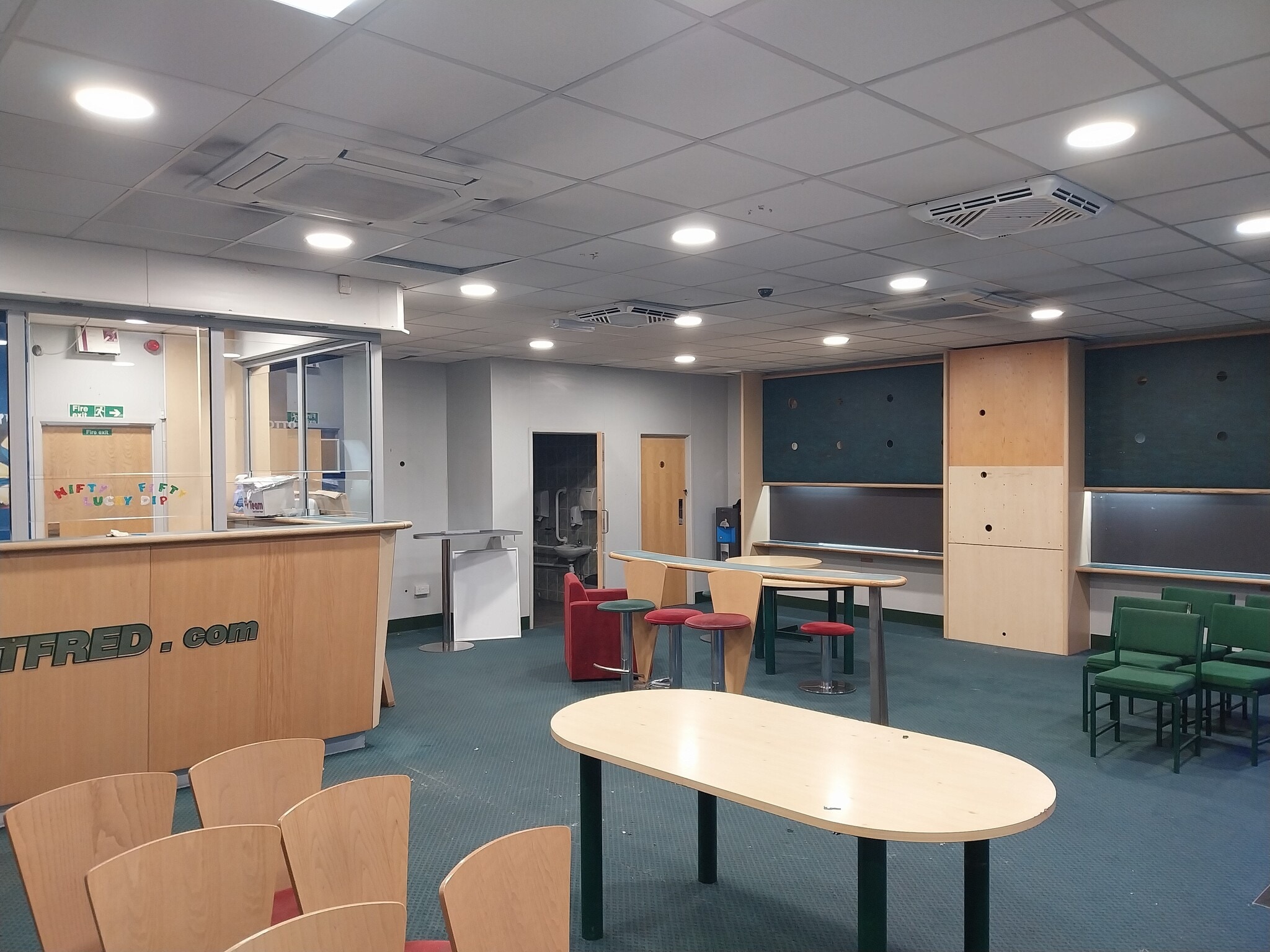 Lincoln Rd, North Hykeham for lease Interior Photo- Image 1 of 3