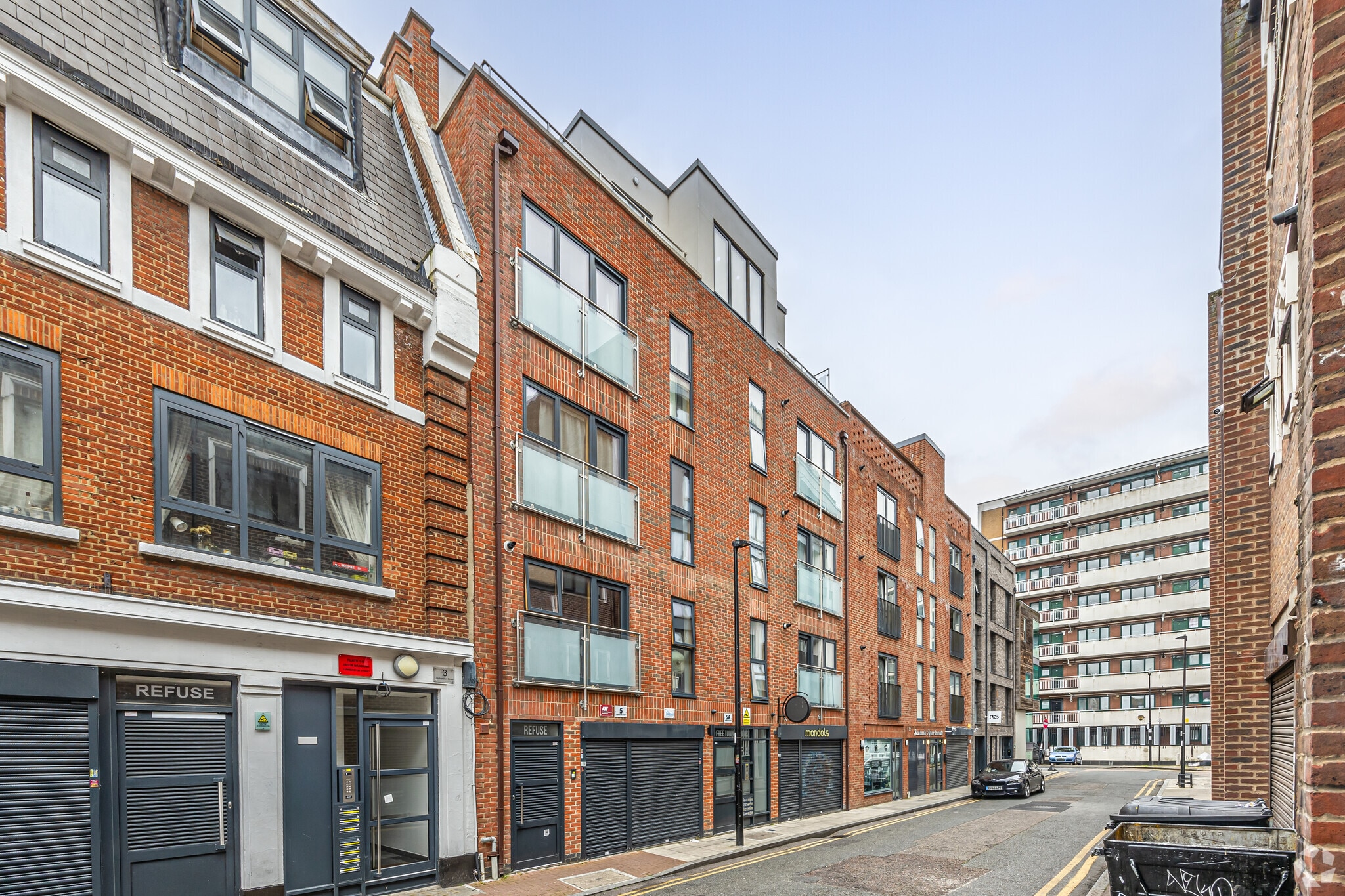 9-15 Umberston St, London for lease Primary Photo- Image 1 of 6