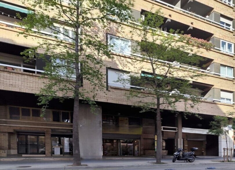Immeuble residentiel dans Sabadell, Barcelona à vendre - Photo du bâtiment - Image 1 de 1