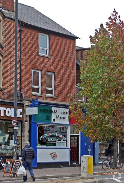 103 Cowley Rd, Oxford à vendre - Photo du bâtiment - Image 2 de 3