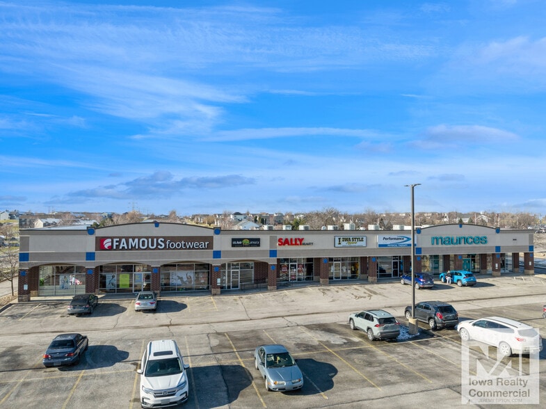 3620 Edgewood Rd SW, Cedar Rapids, IA for lease - Building Photo - Image 3 of 9
