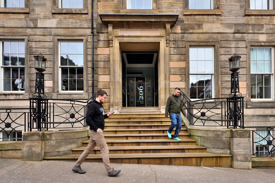 206 St. Vincent St, Glasgow à louer - Photo du bâtiment - Image 2 de 21