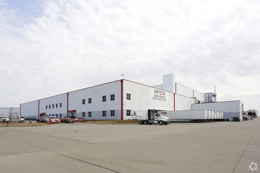1020 W Airport Rd, Romeoville, IL à louer - Photo du bâtiment - Image 2 de 6