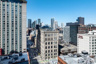 54 W Hubbard St, Chicago, IL - AERIAL  map view