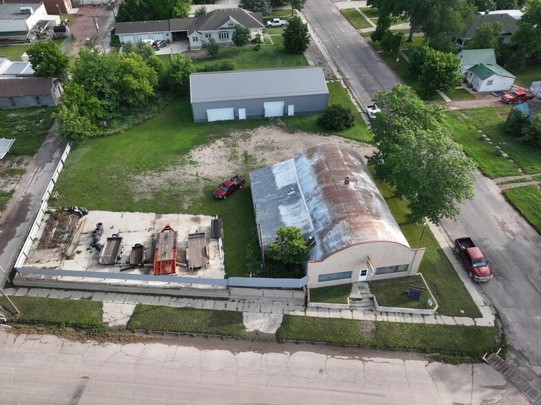 18 N 1st St, Hay Springs, NE for sale - Aerial - Image 2 of 17