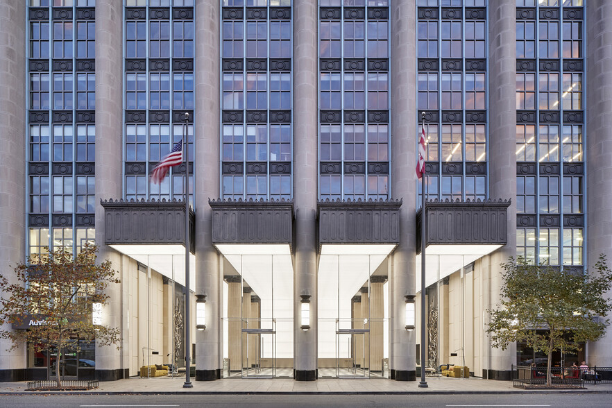 1300 I St NW, Washington, DC à louer - Photo du bâtiment - Image 1 de 13