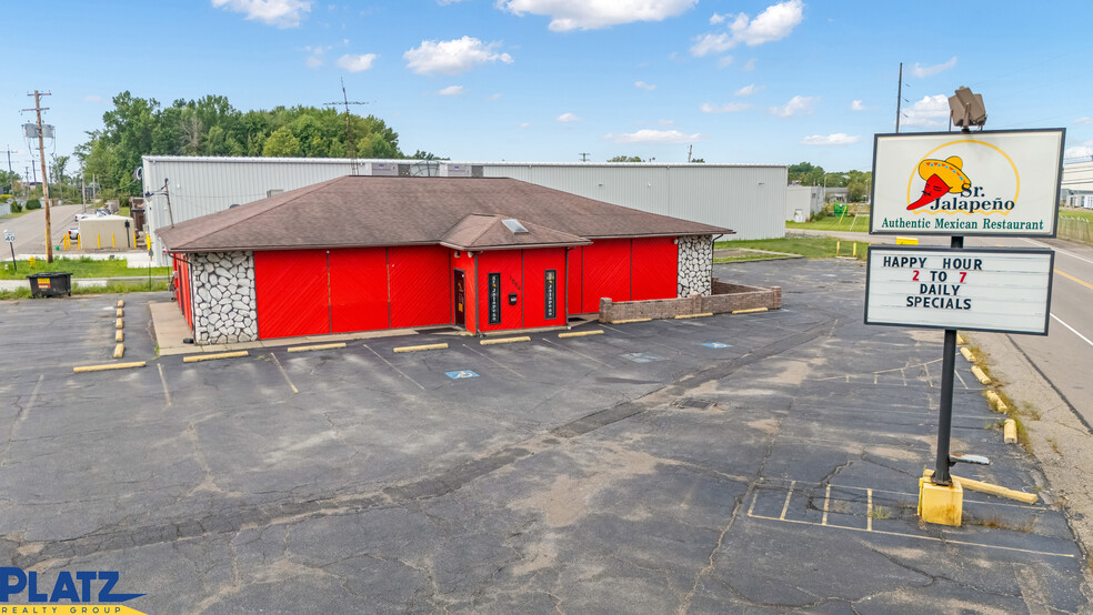 1556 N River Rd, Warren, OH for sale - Building Photo - Image 1 of 18