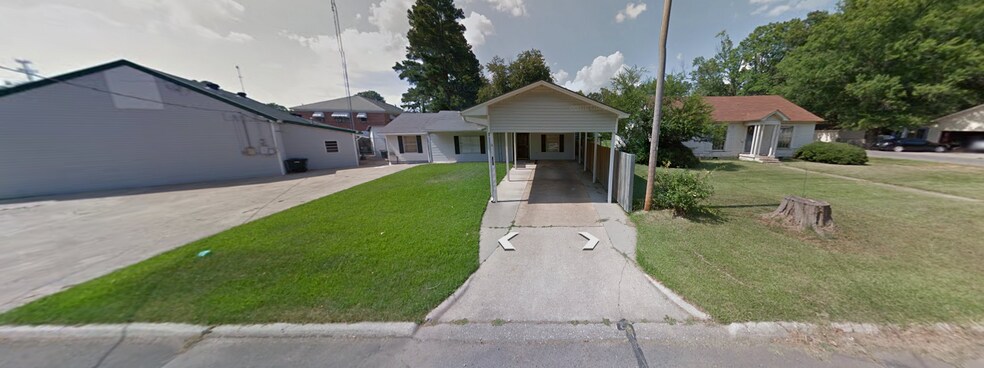 102 E 14th St, Hope, AR à vendre - Photo du bâtiment - Image 3 de 3