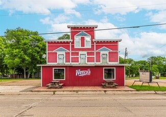 More details for 204 W Front St, Blossom, TX - Specialty for Sale
