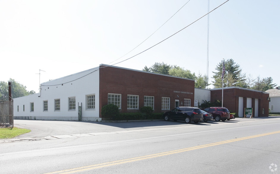 238 Bay St, Queensbury, NY for lease - Building Photo - Image 2 of 34