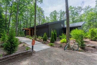 More details for 7103 Lake View Rdg, Lake Ann, MI - Hospitality for Sale