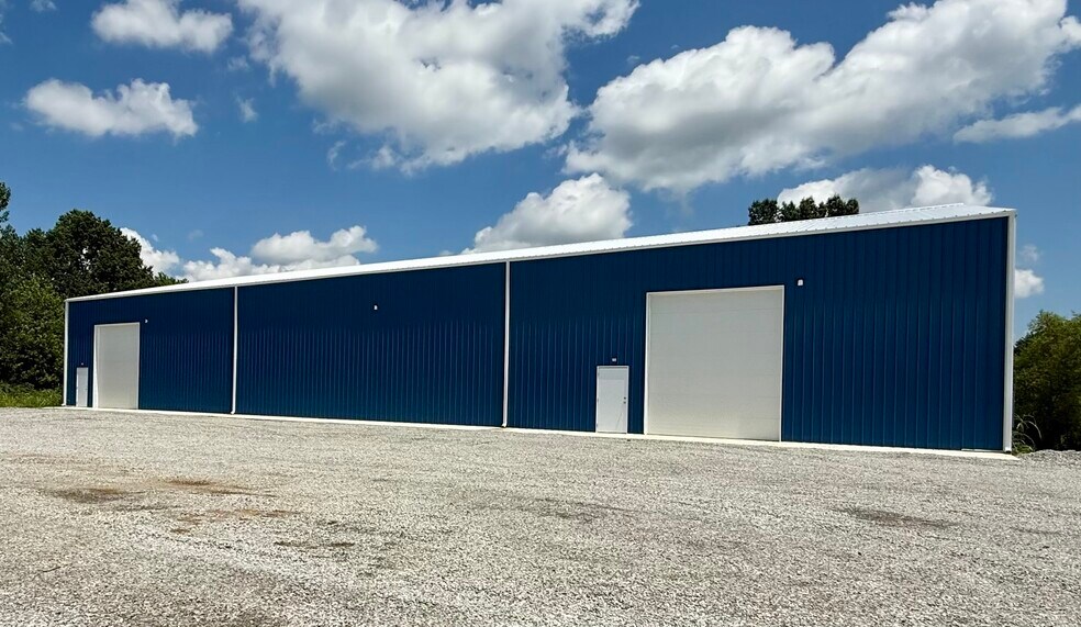 4657 S Limit Ave, Sedalia, MO à louer - Photo du bâtiment - Image 2 de 4