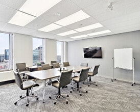 235 Yorkland Blvd, Toronto, ON à louer Photo intérieure- Image 2 de 7