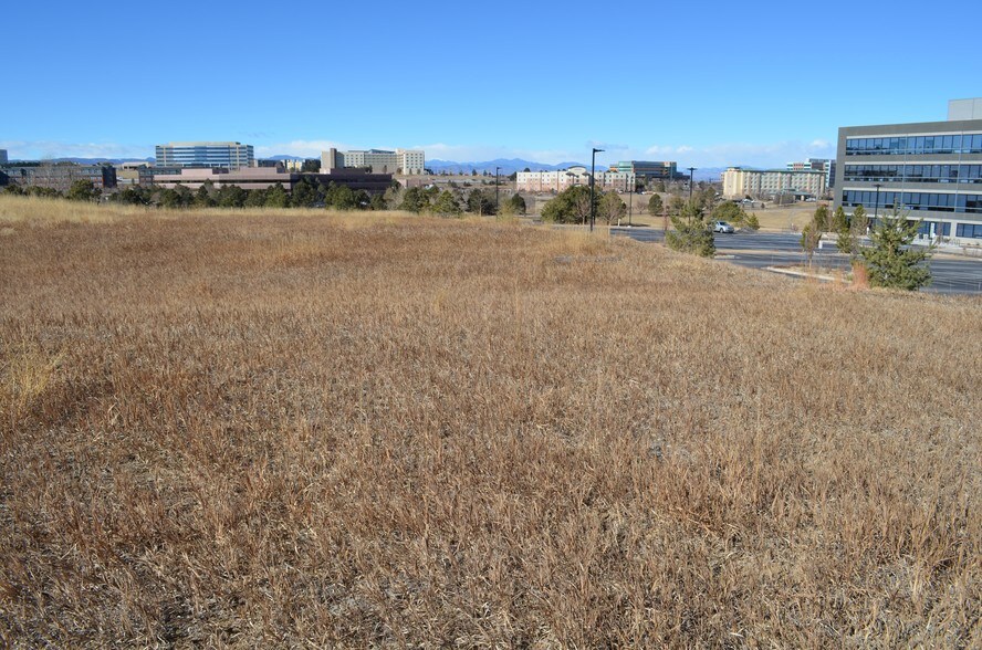 9665 Maroon Cir, Englewood, CO for sale - Building Photo - Image 2 of 2