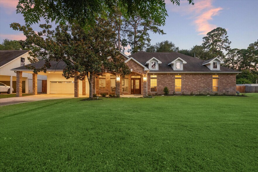 8639 Bart Ln, Houston, TX à louer - Photo du bâtiment - Image 2 de 22