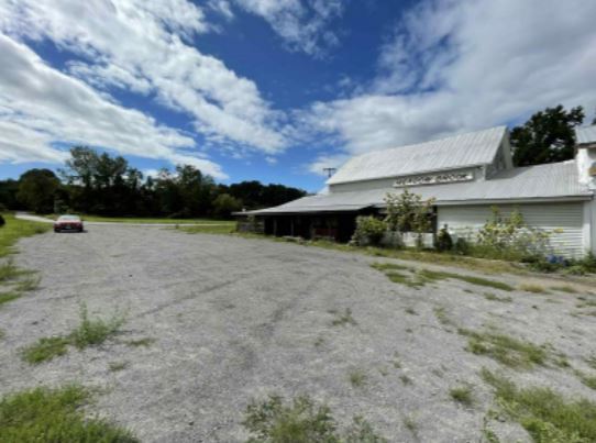 119 Meadowbrook Rd, Amsterdam, NY for sale - Primary Photo - Image 1 of 1