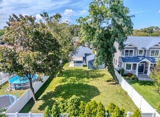 More details for 776 Hempstead Ave, West Hempstead, NY - Specialty for Sale