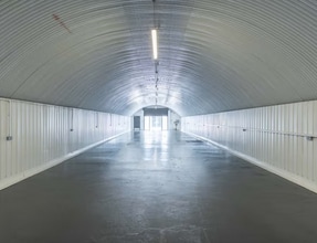 Miles St, London for lease Interior Photo- Image 2 of 2