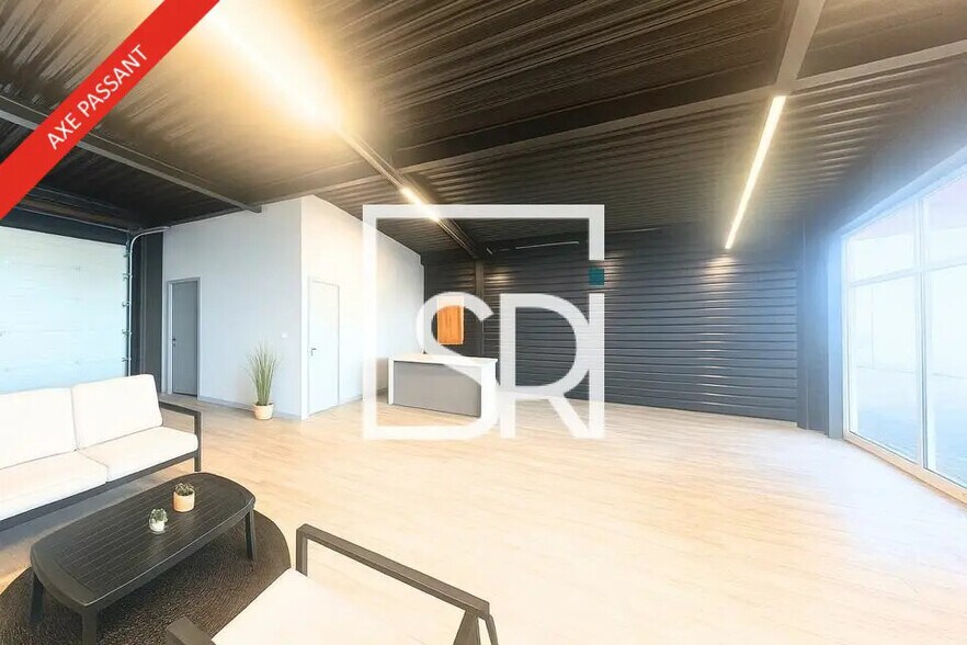 Retail in Aubière for lease - Building Photo - Image 1 of 10