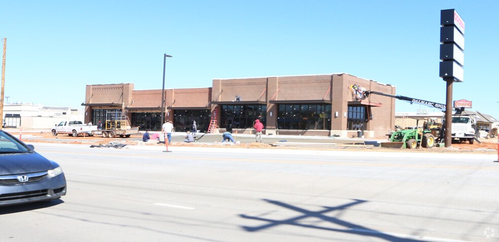 114 N Washington St, Weatherford, OK for lease - Building Photo - Image 3 of 3