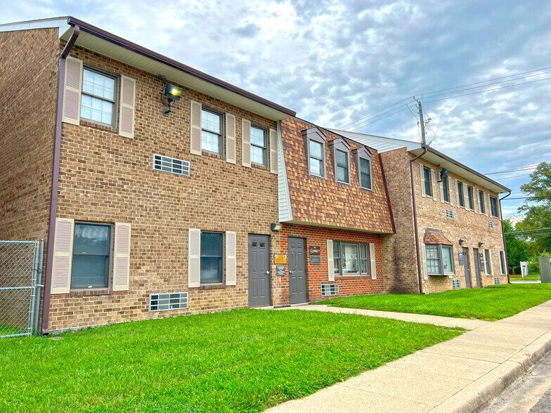 7111-7127 Allentown Rd, Fort Washington, MD à louer - Photo du bâtiment - Image 2 de 4