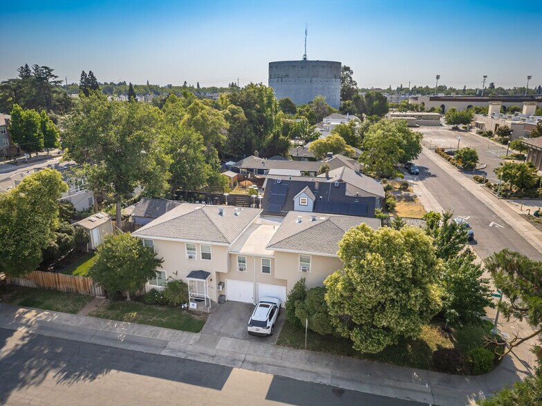 3615 22nd St, Sacramento, CA à vendre - Photo du bâtiment - Image 3 de 4