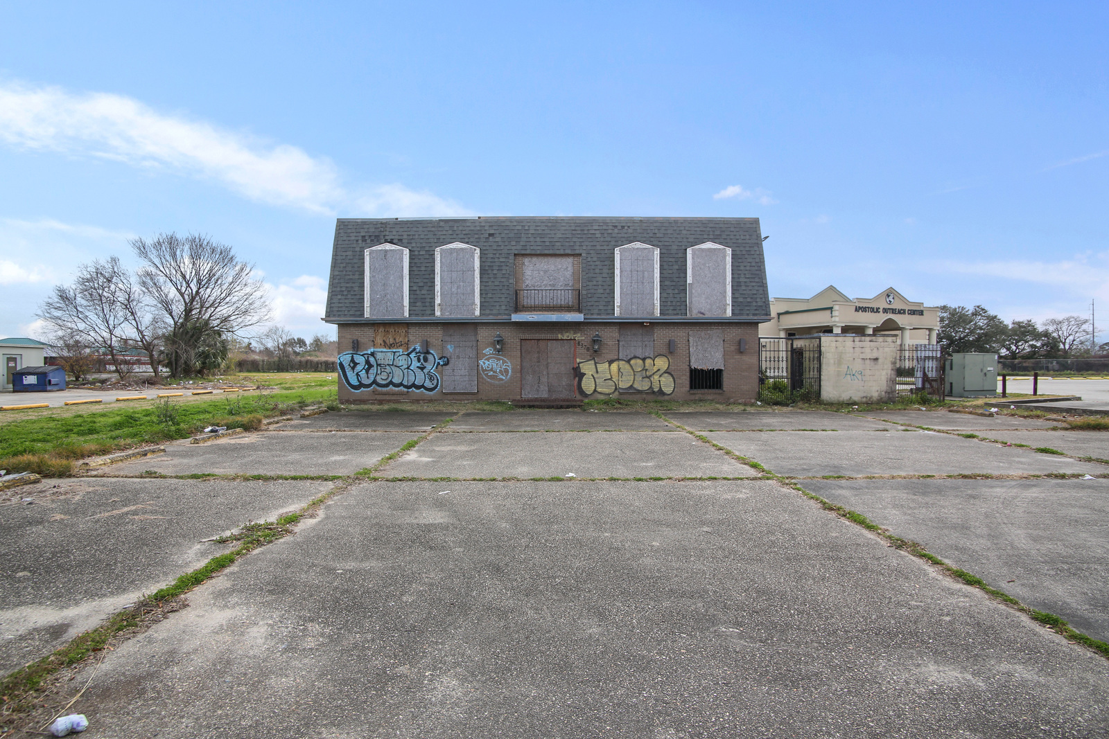 8370 Lake Forest Blvd, New Orleans, LA à vendre Photo du bâtiment- Image 1 de 1