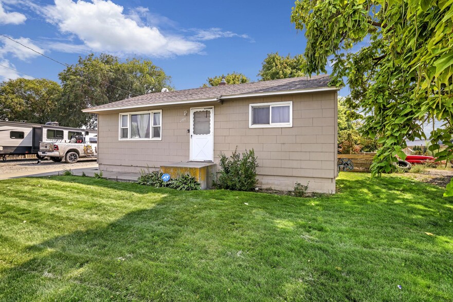 2164 Highland Ave E, Twin Falls, ID à vendre - Photo principale - Image 1 de 34