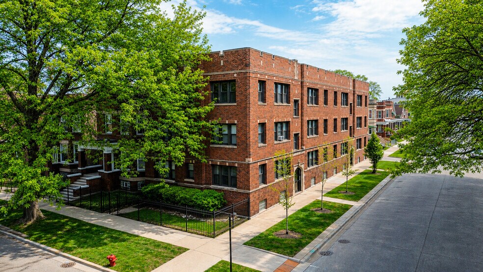 1502 E 74th St, Chicago, IL à vendre - Photo principale - Image 1 de 5